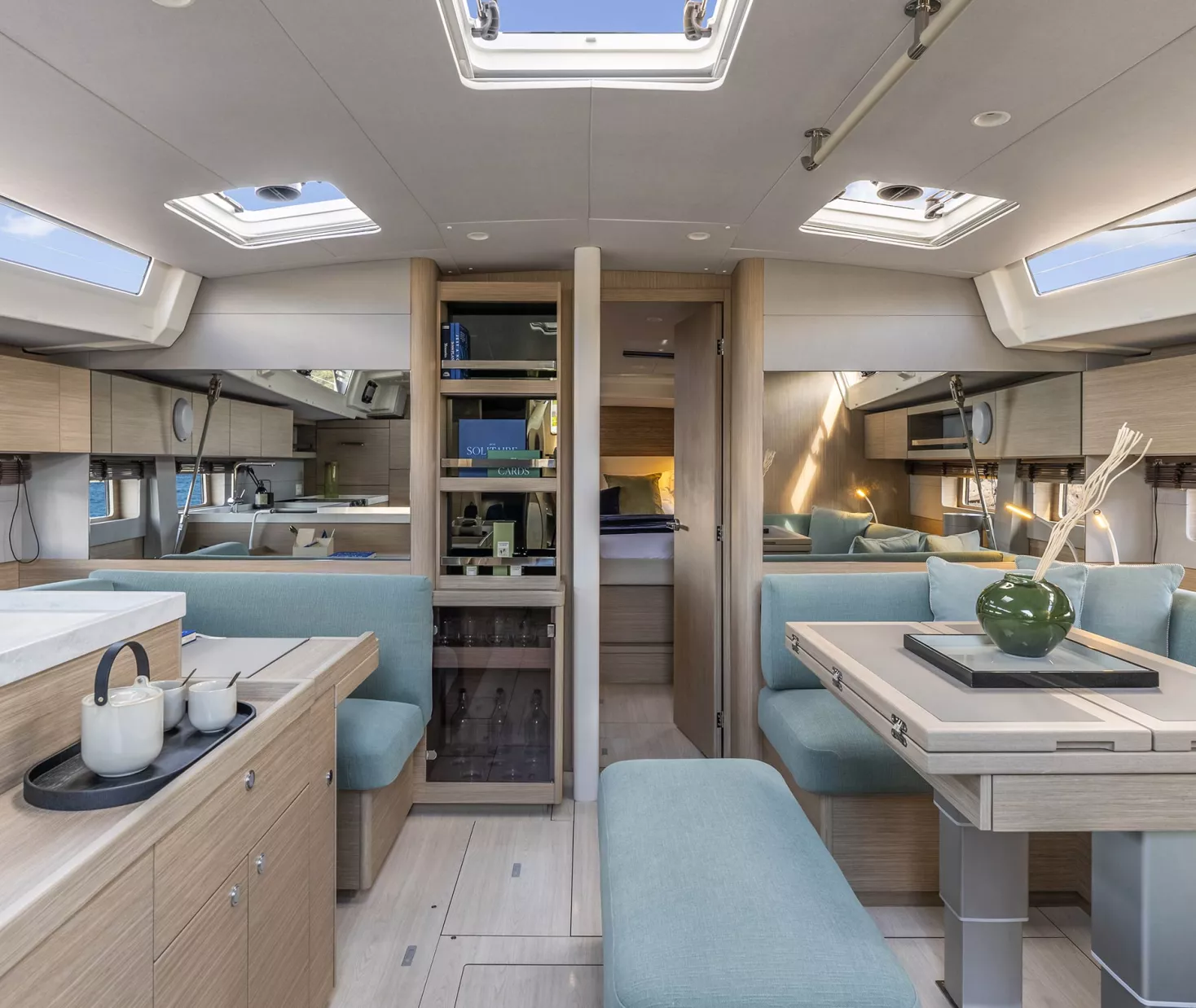 Beneteau Oceanis 52 — photo 9