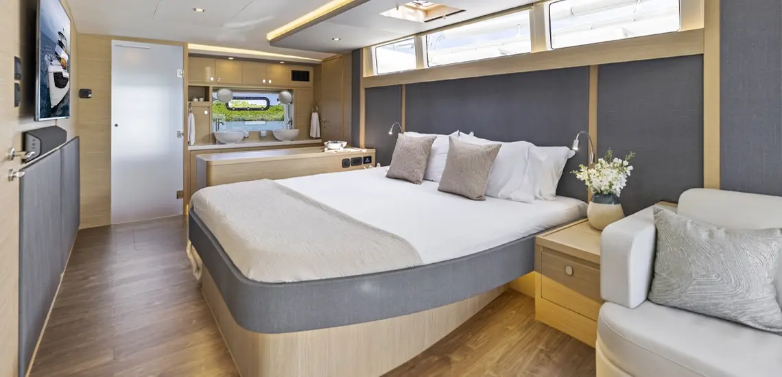 Aquila 50 Yacht — photo 9