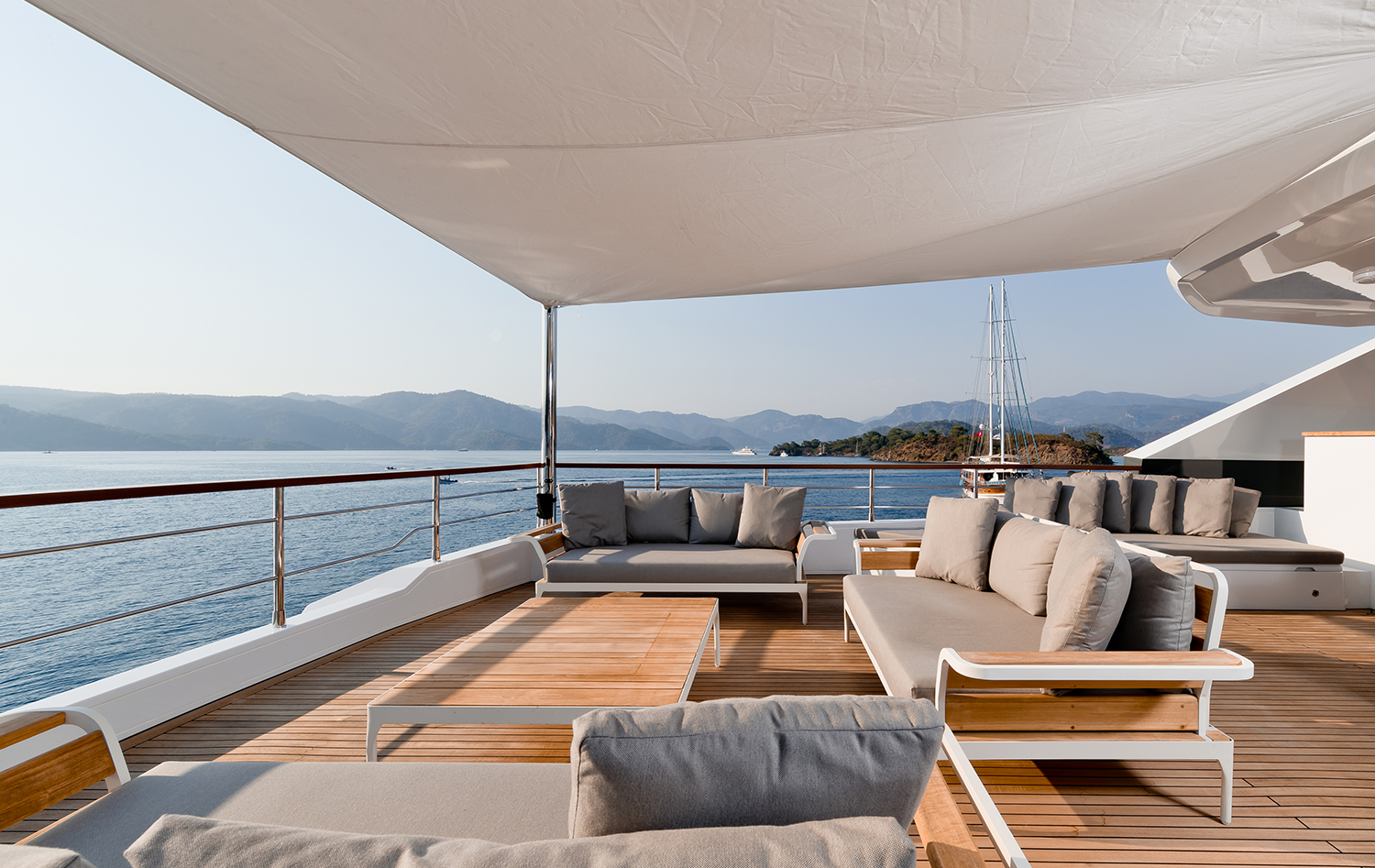Numarine 32XP — photo 10