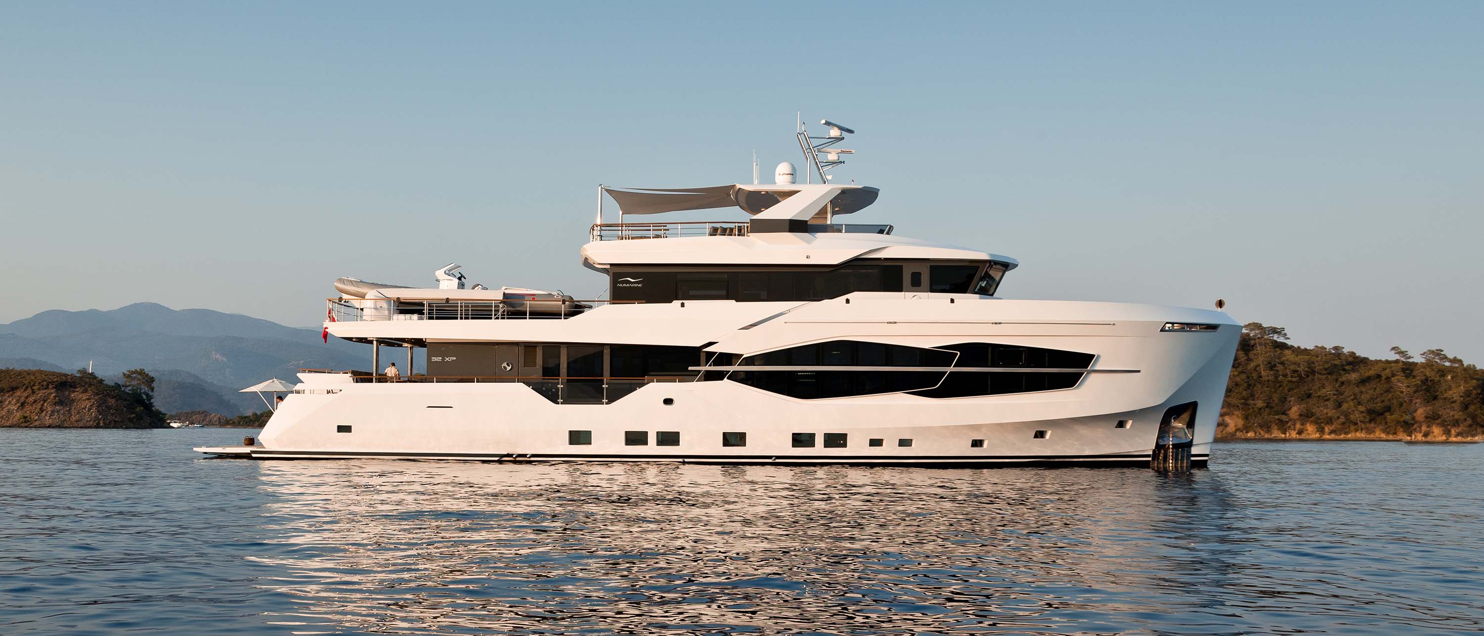 Numarine 32XP — photo 3