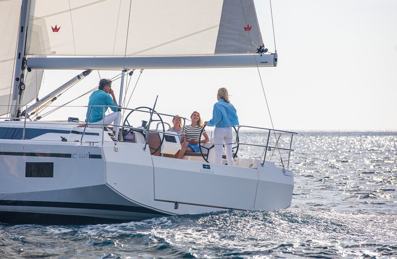BAVARIA C42 — photo 4