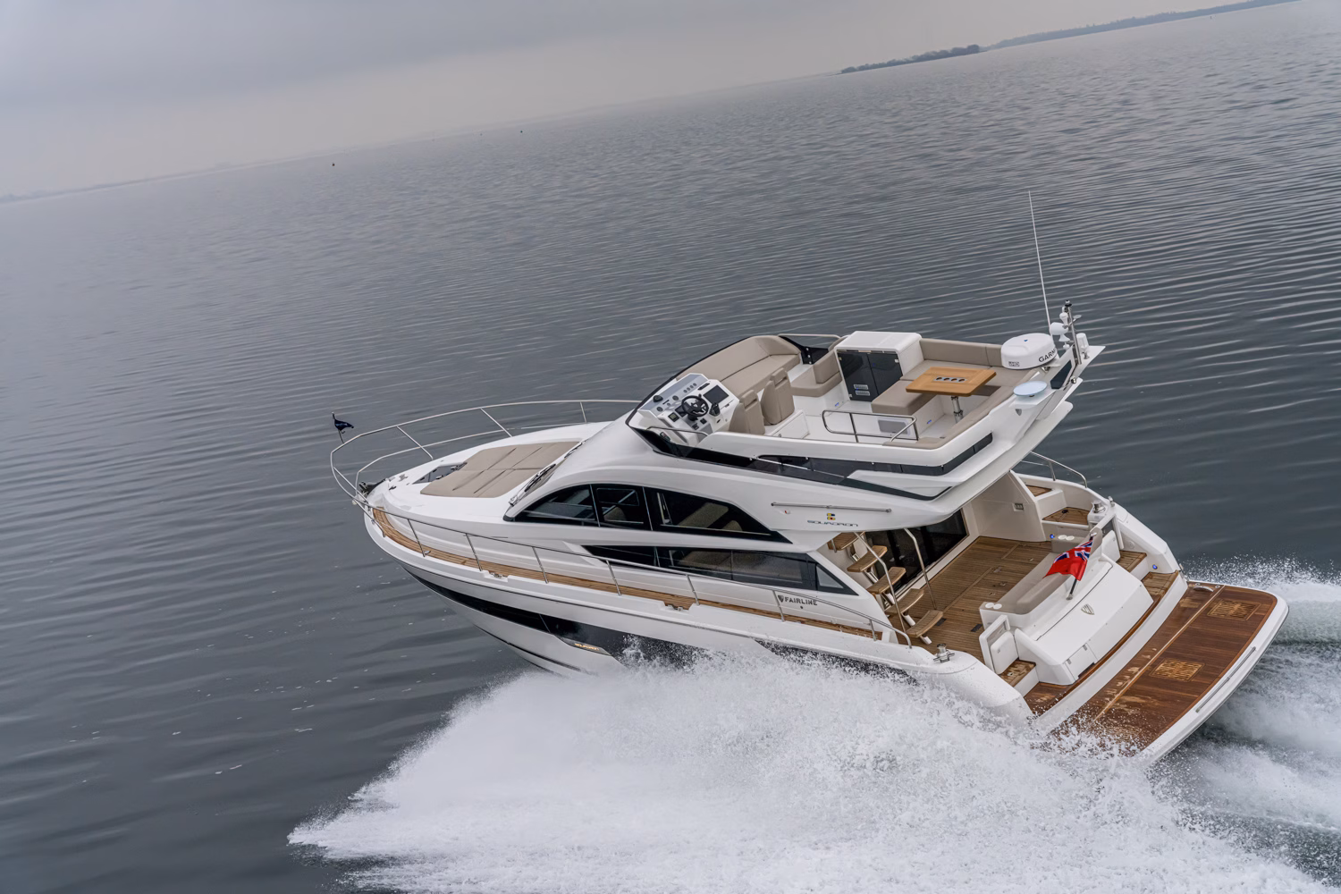 Fairline Squadron 50 — photo 2