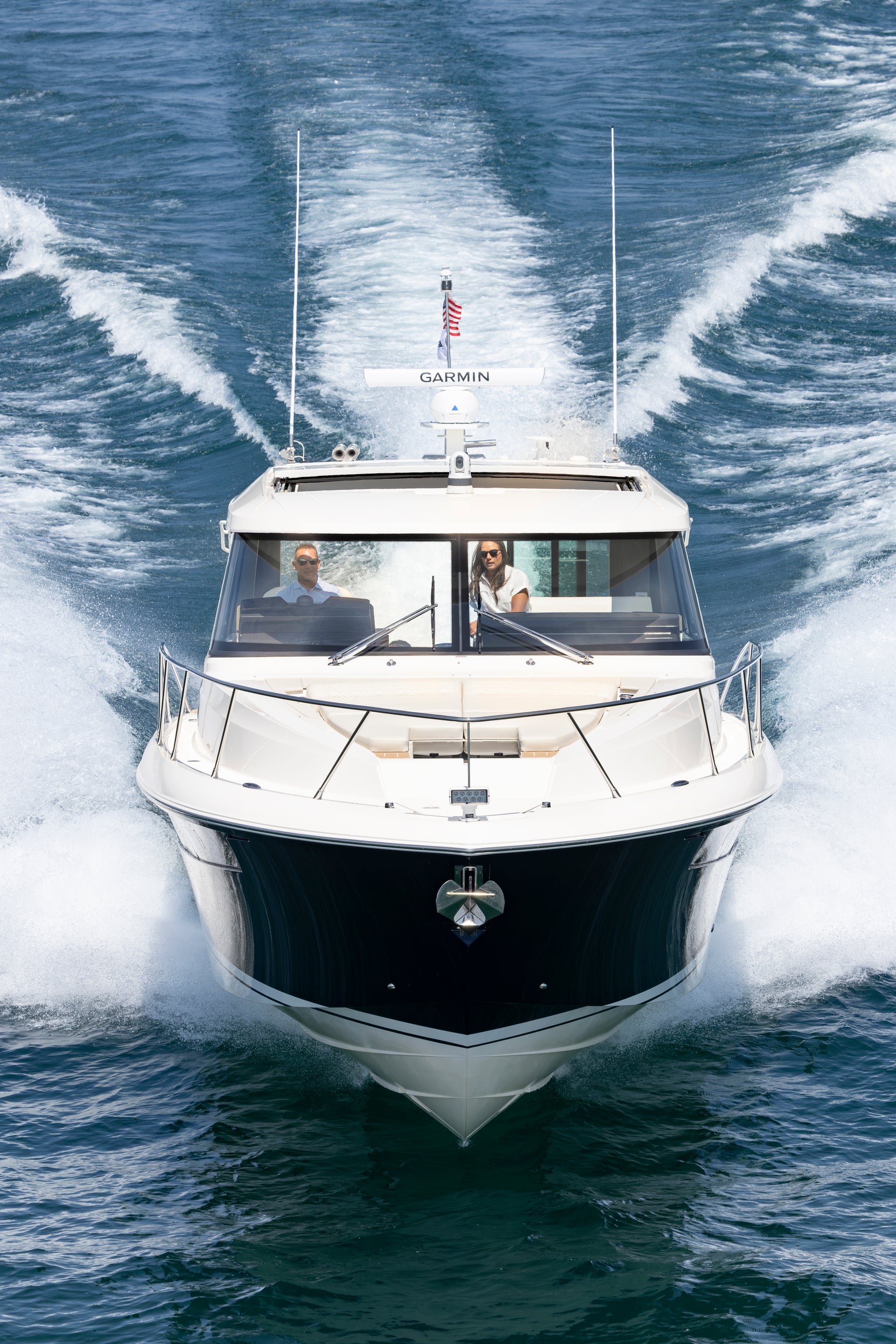 Tiara Yachts 48 LE — photo 6