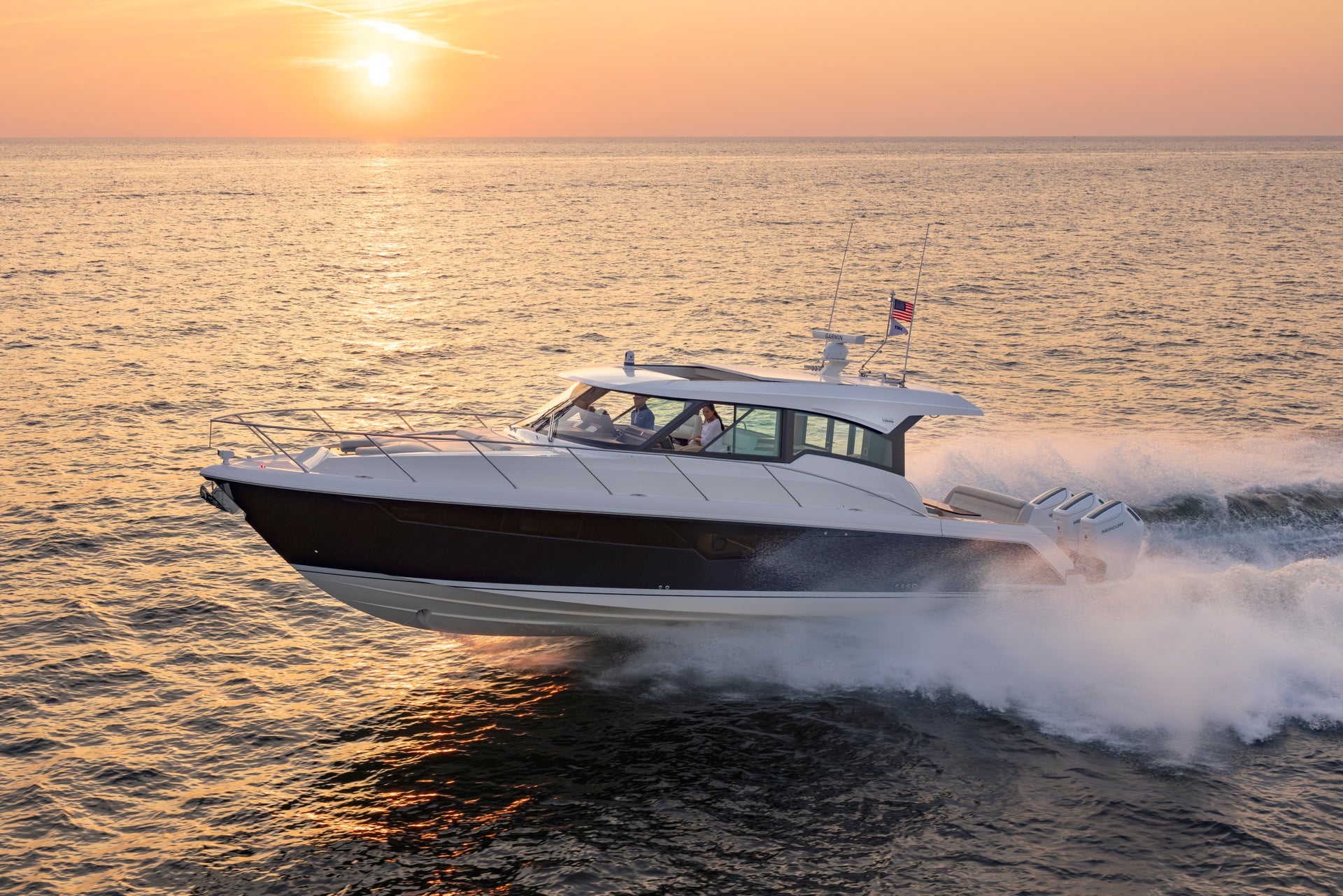 Tiara Yachts 48 LE — photo 3