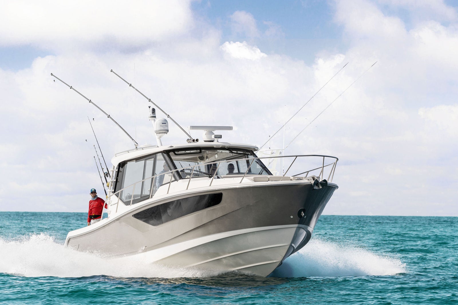 Boston Whaler 405 Conquest — photo 8