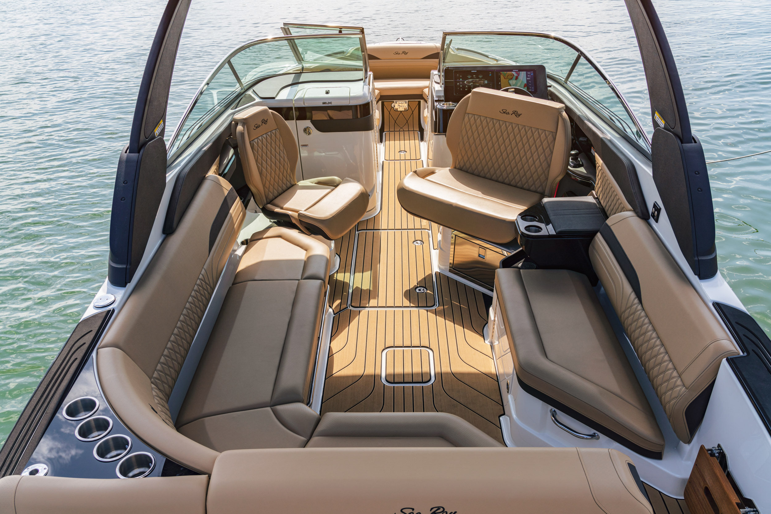 Sea Ray SLX 280 Outboard — photo 7