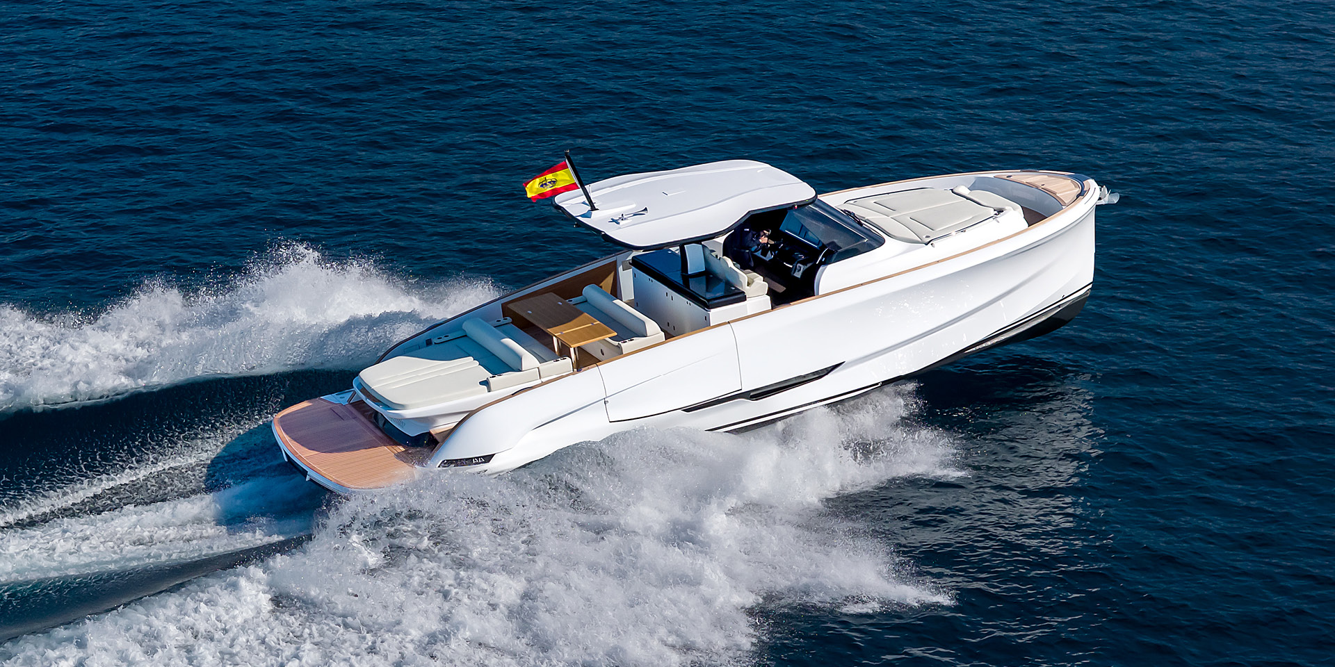 Solaris Power 44 Open ST — photo 2