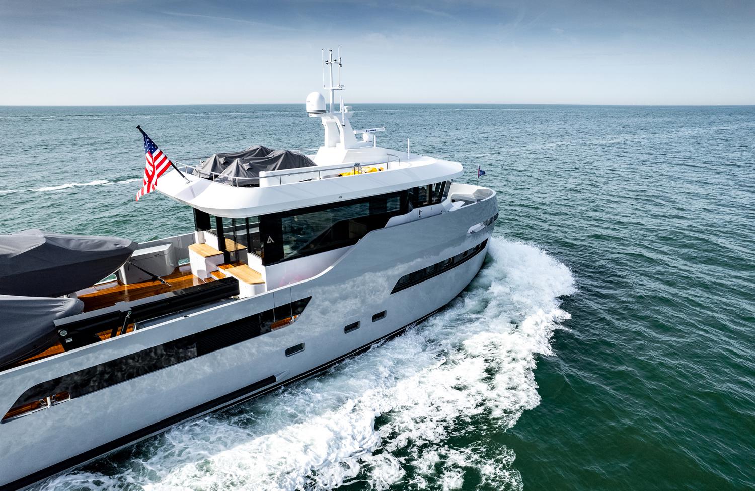 Outer Reef Yachts 27 Crossover — photo 10