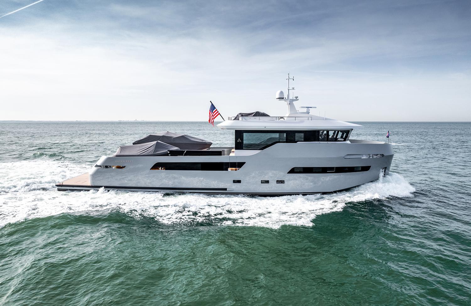 Outer Reef Yachts 27 Crossover — photo 2