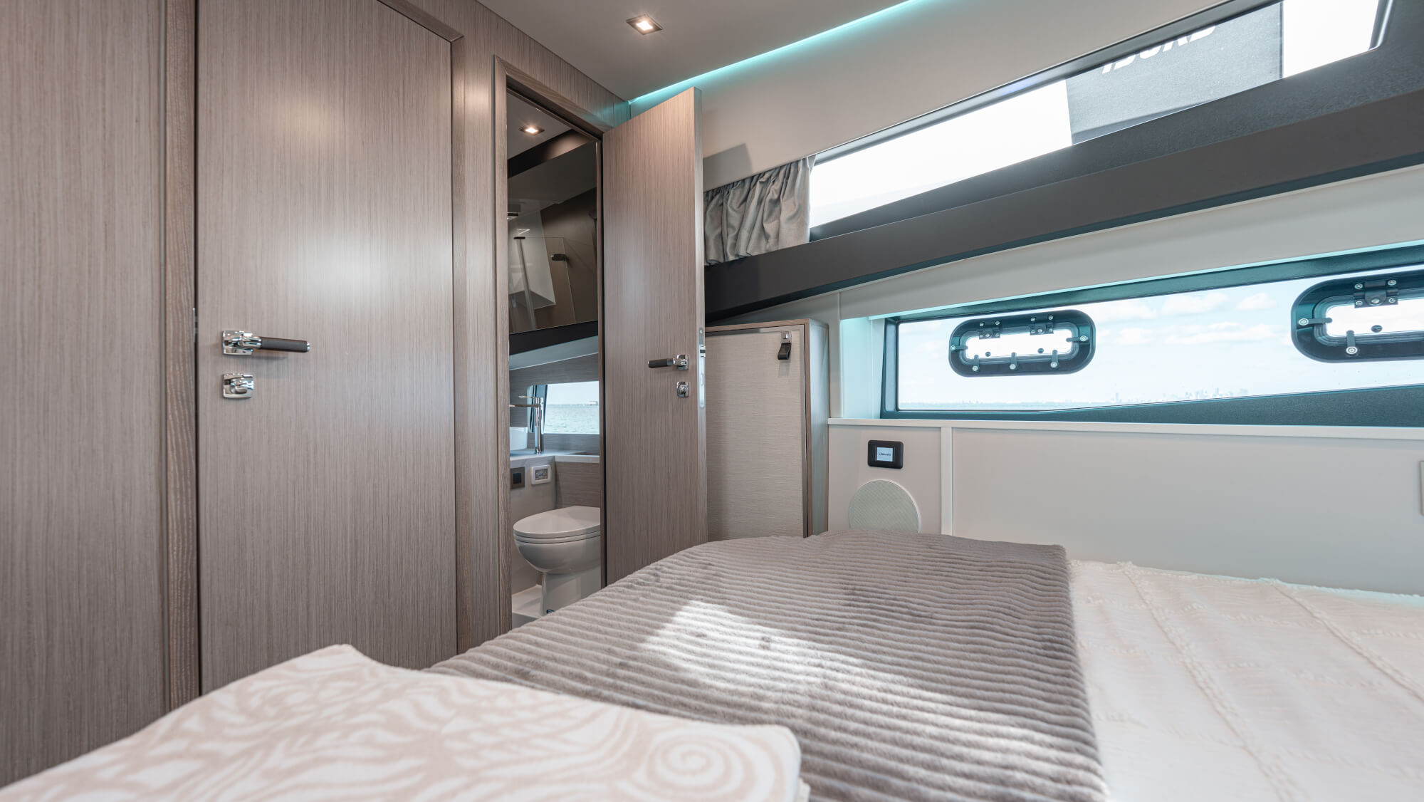 Fjord 490 sport — photo 8