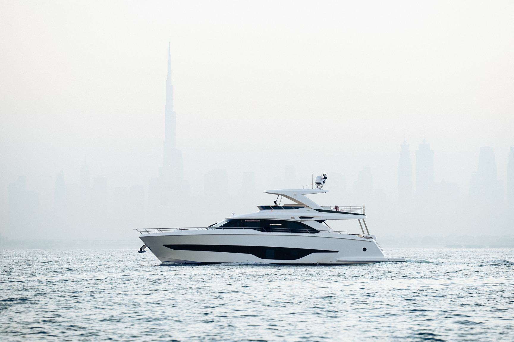 Majesty 72 — photo 4