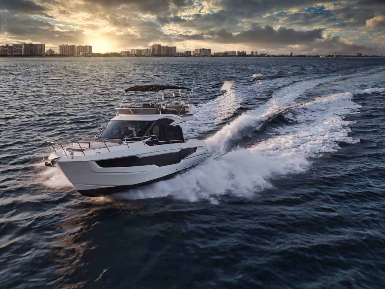 Galeon 400 FLY — photo 8