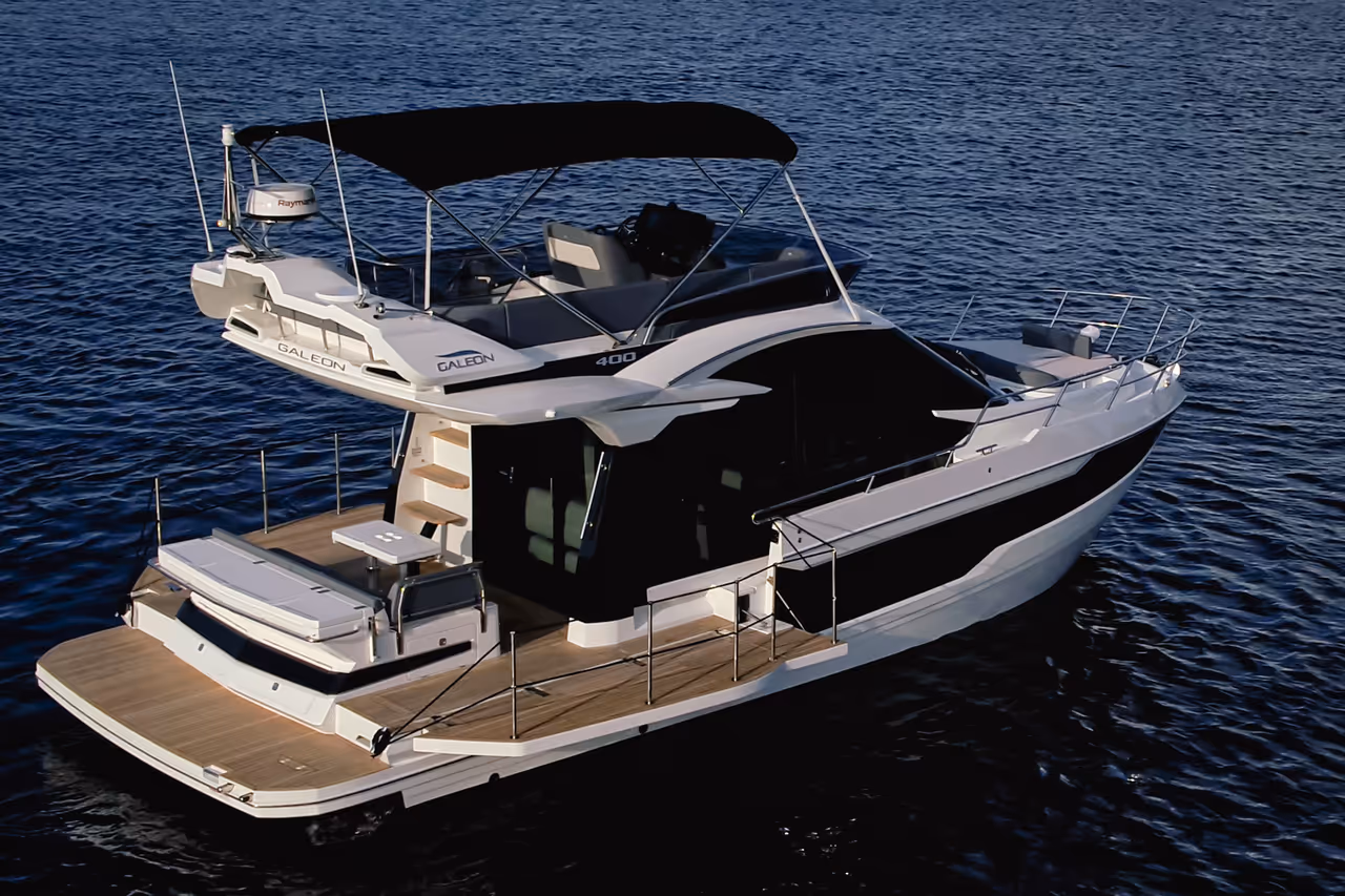 Galeon 400 FLY — photo 9