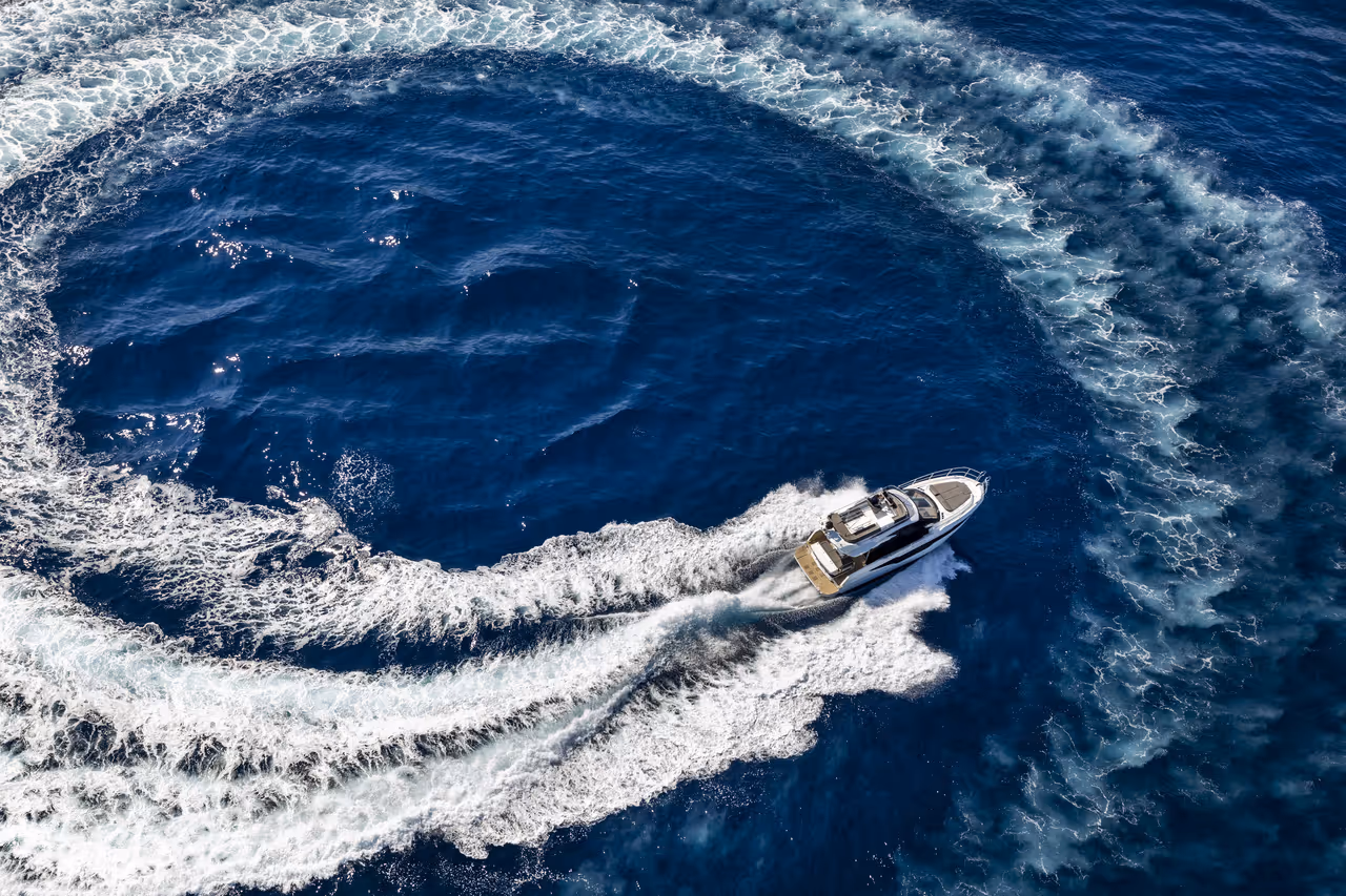 Galeon 400 FLY — photo 7