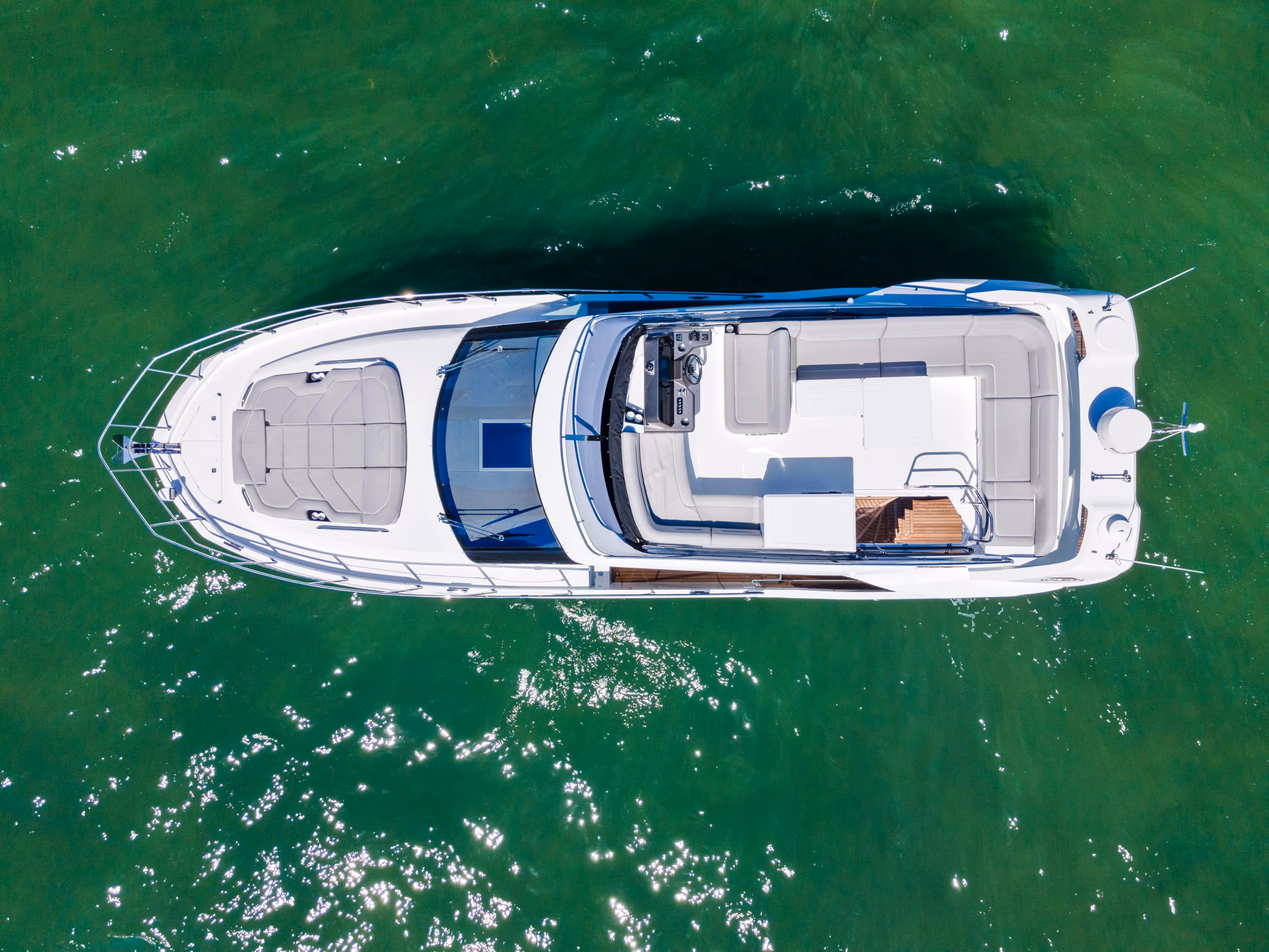 Galeon 440 FLY — photo 6