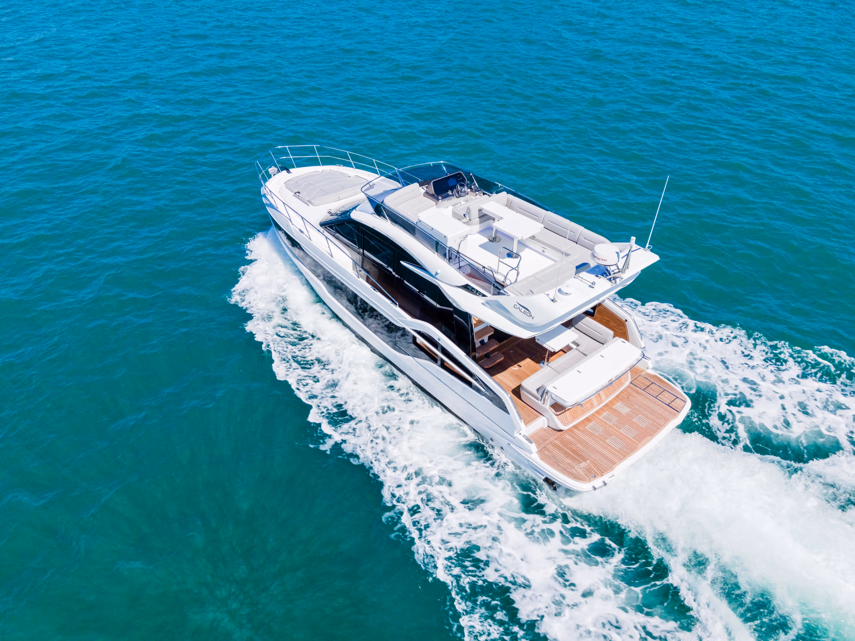 Galeon 440 FLY — photo 7