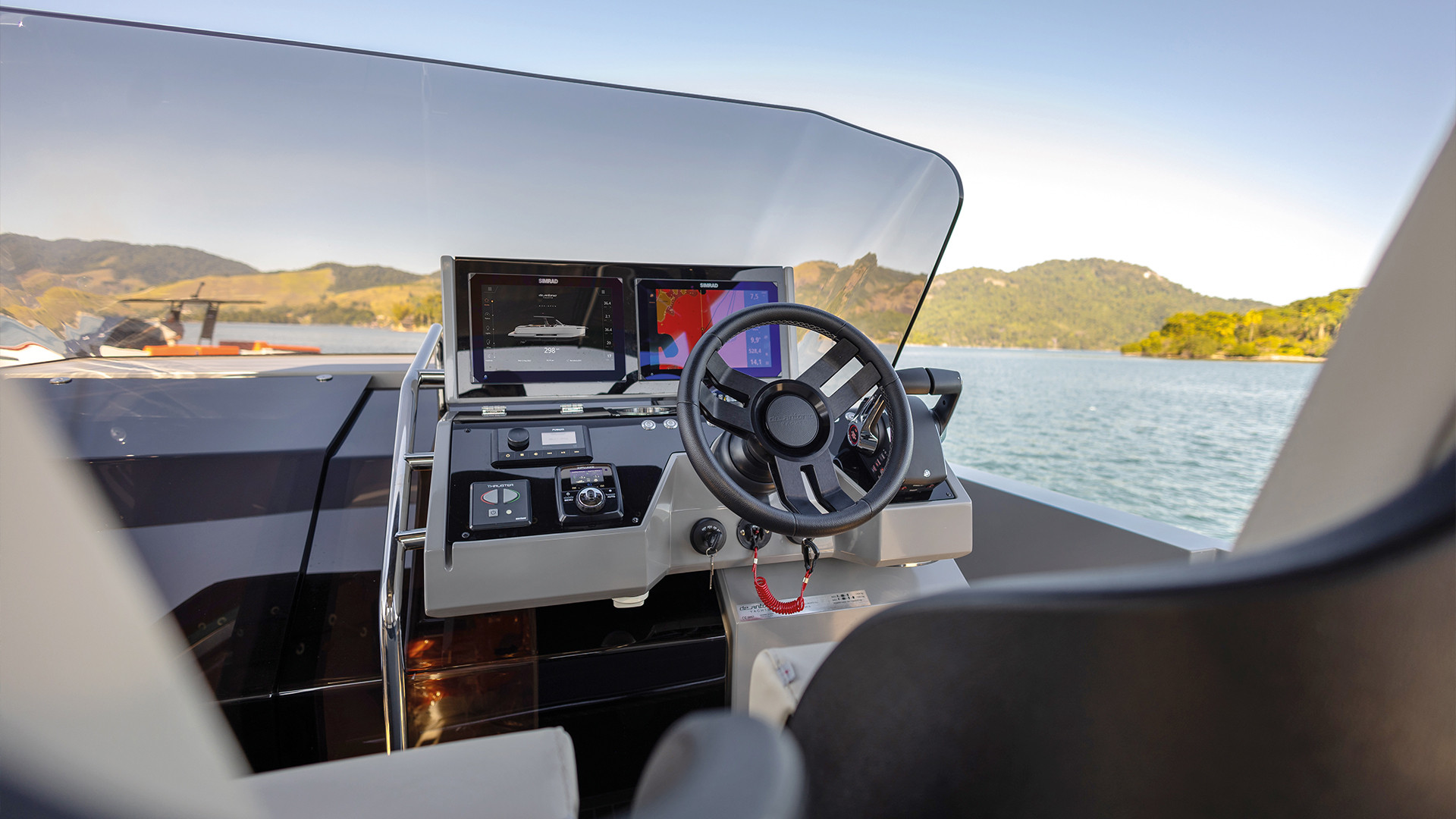De Antonio Yachts D32 — photo 3