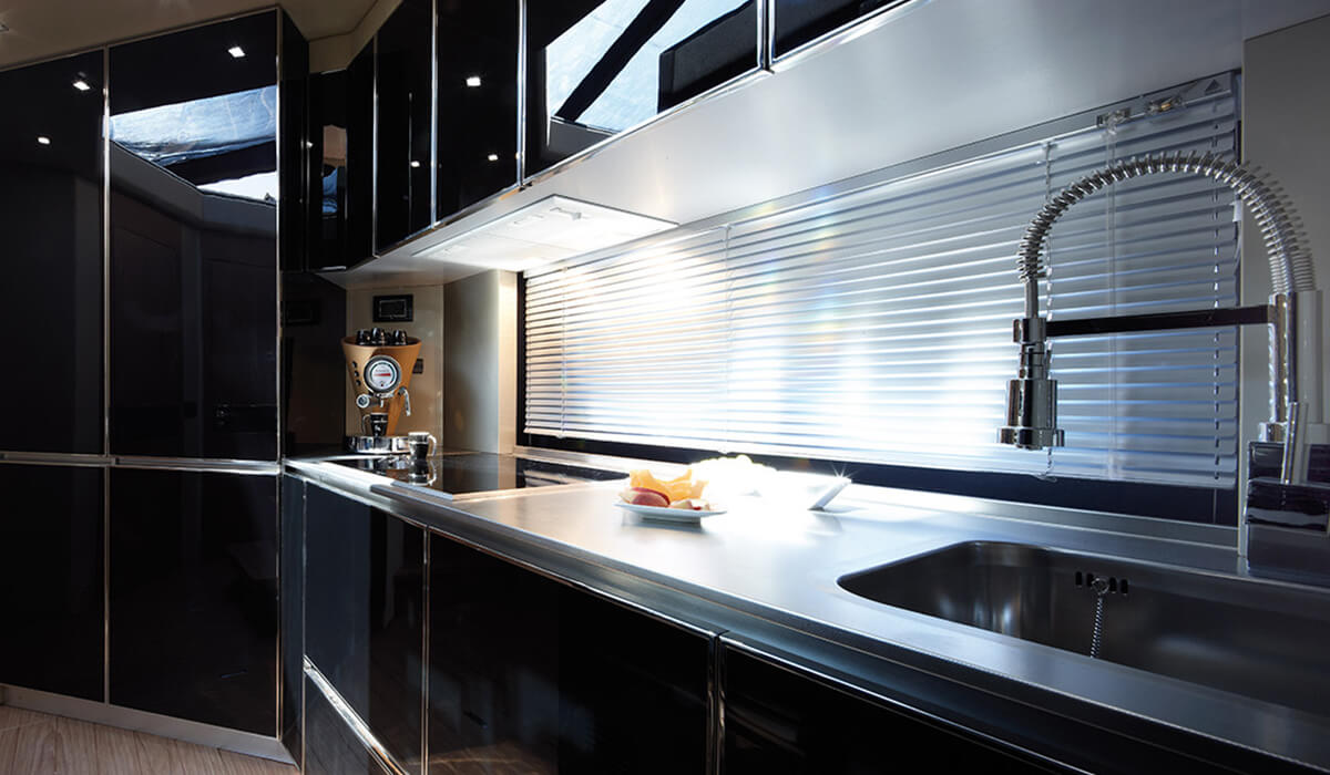 Sessa Marine C68 — photo 9