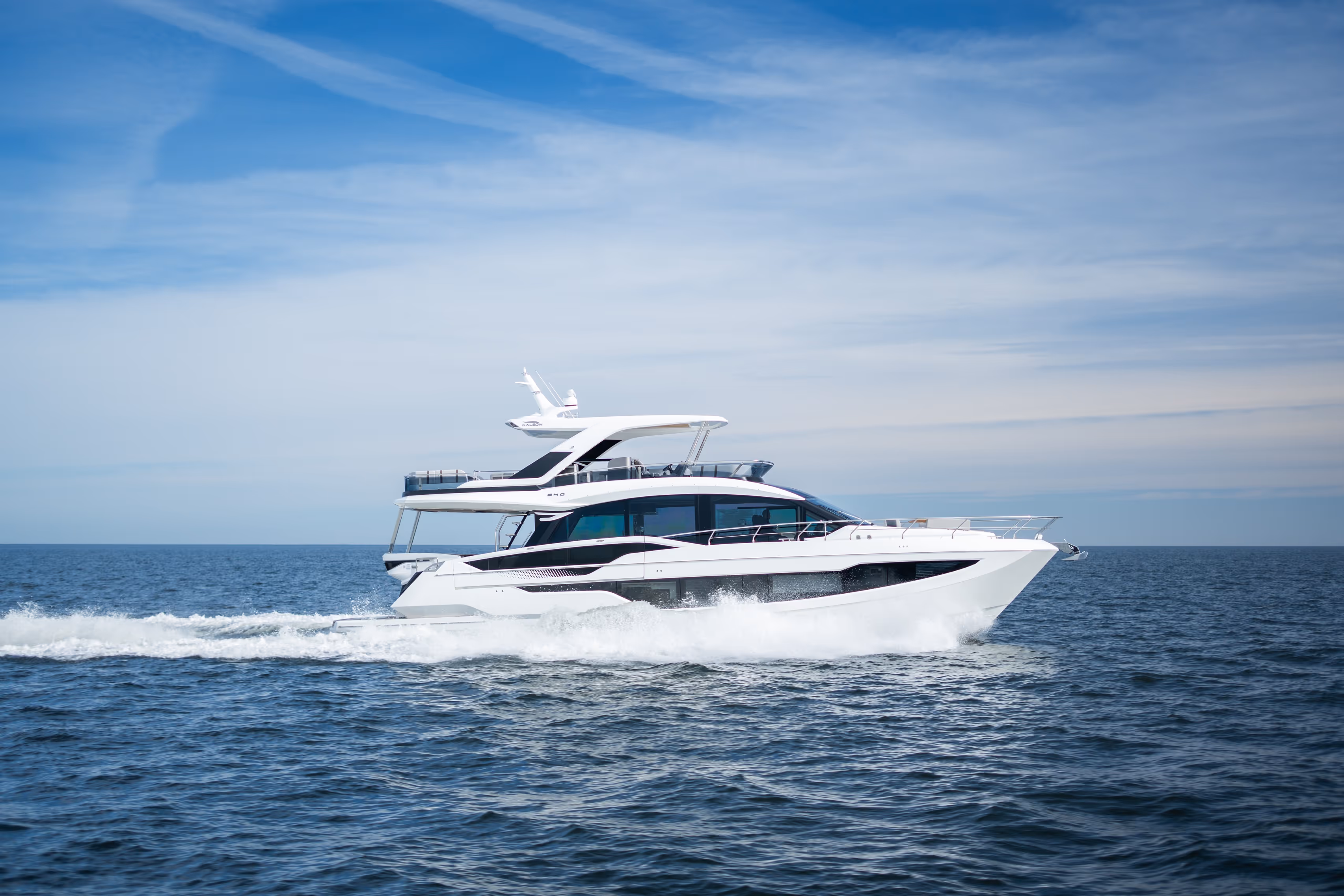Galeon 640 FLY — photo 6