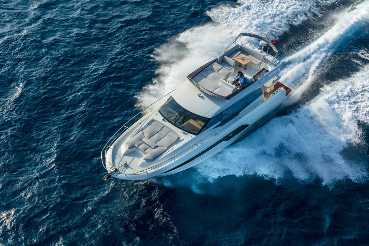 Prestige 590 — photo 2