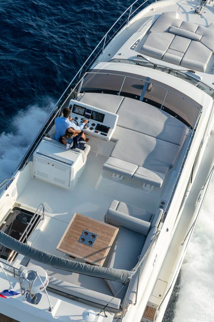 Prestige Prestige 590