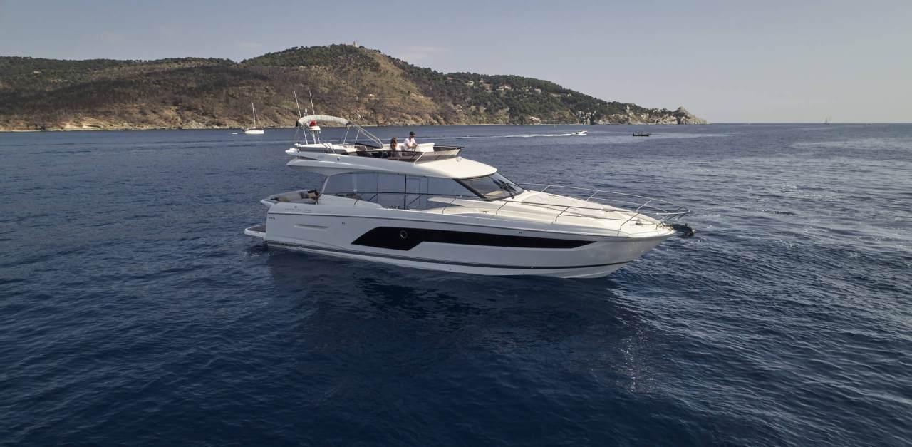 Prestige 590 — photo 4