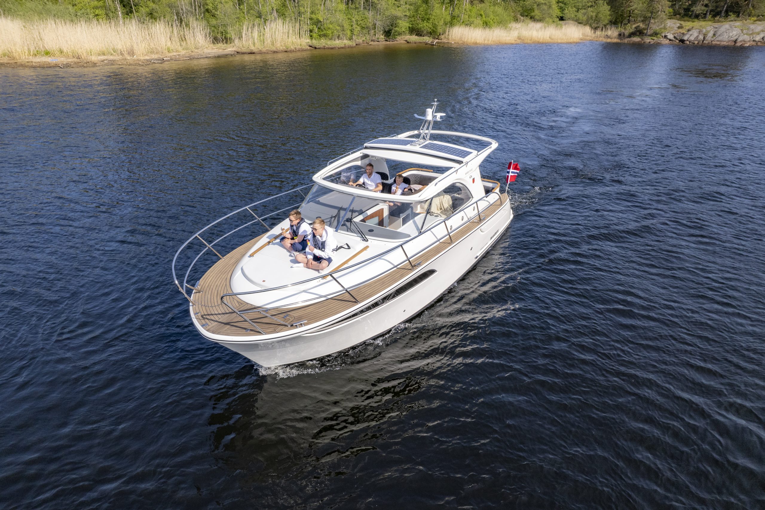 Marex 310 Sun Cruiser — photo 6