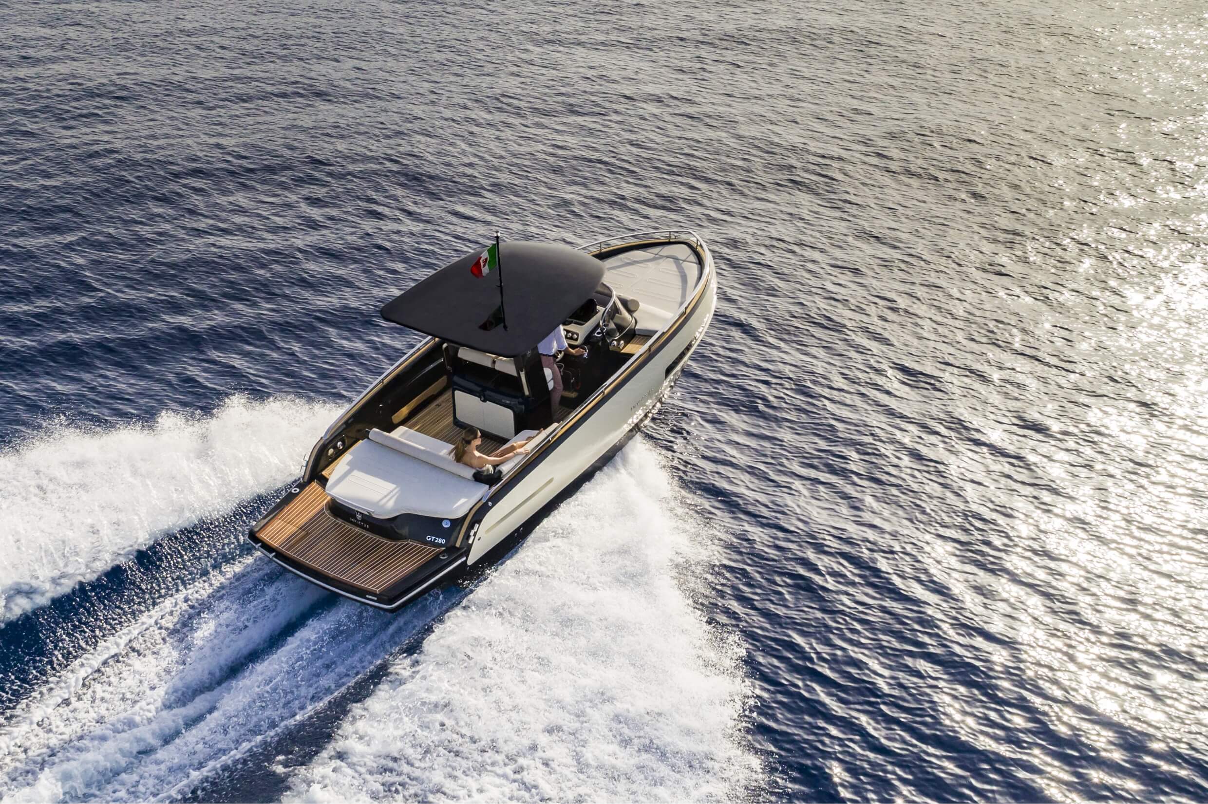 Invictus Yacht GT280 — photo 6