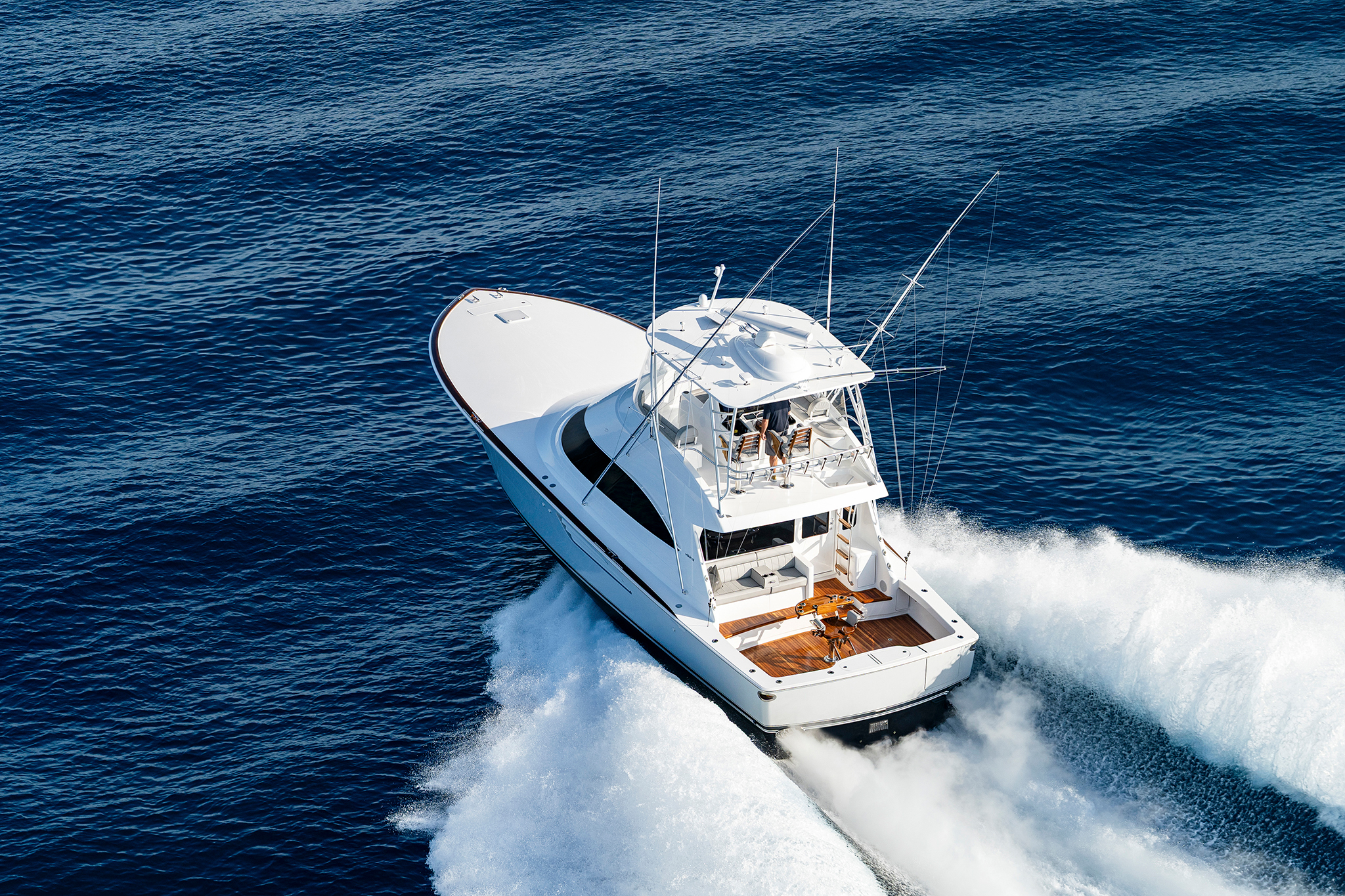 Viking Yachts 50 Convertible — photo 7