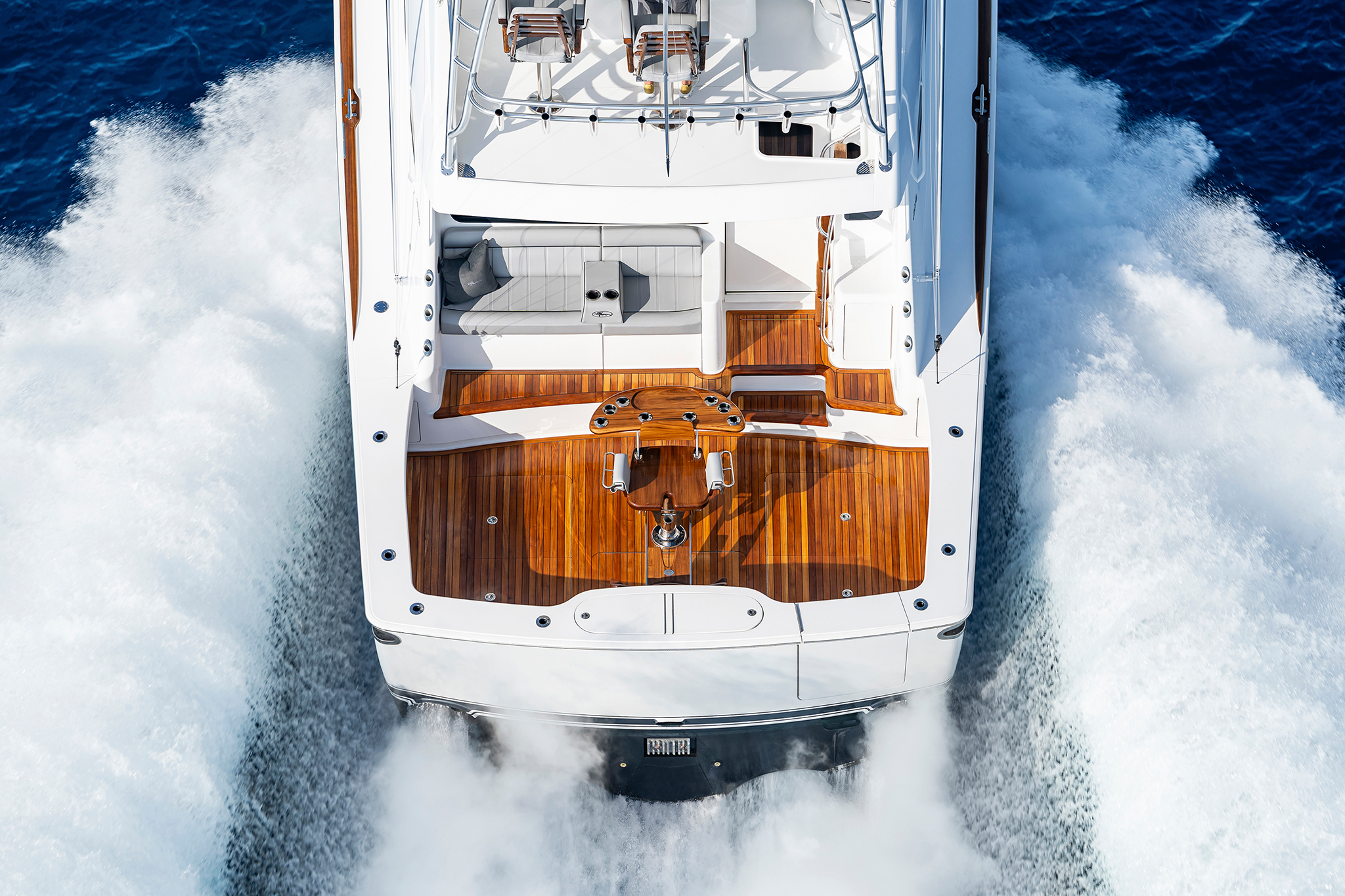 Viking Yachts 50 Convertible — photo 10