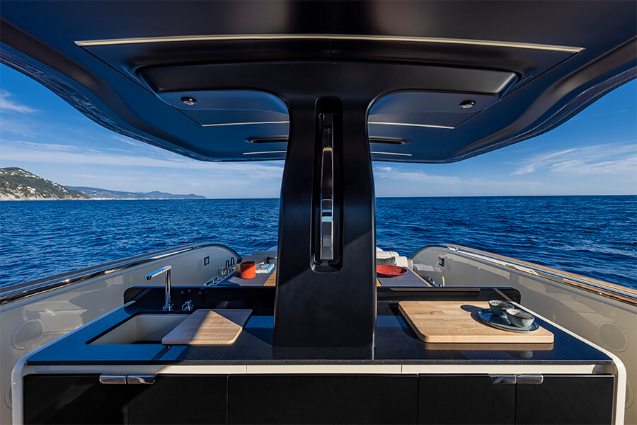 Invictus Yacht TT460 — photo 10
