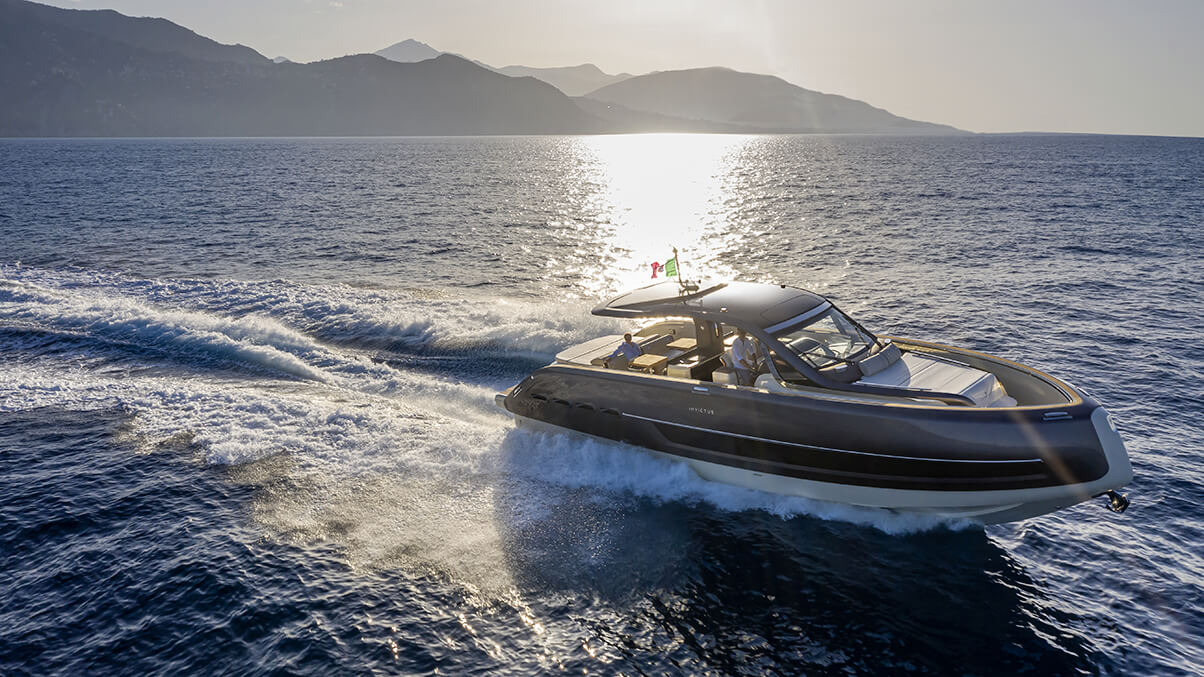 Invictus Yacht TT460 — photo 2