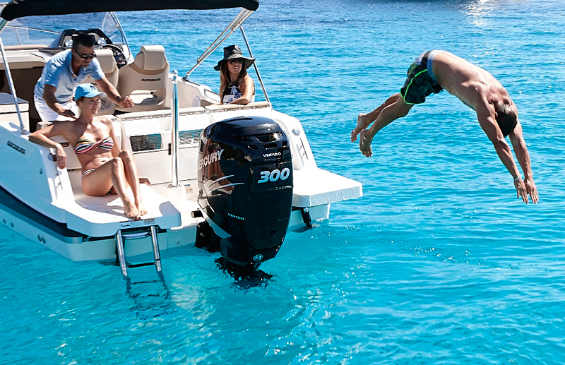 Quicksilver 755 Sundeck — photo 9