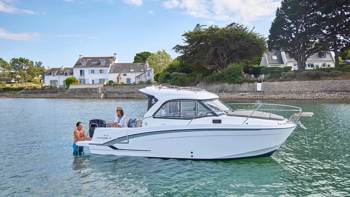 Beneteau Antares 7 — photo 7