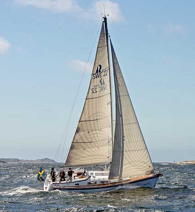 Hr372 sail plan