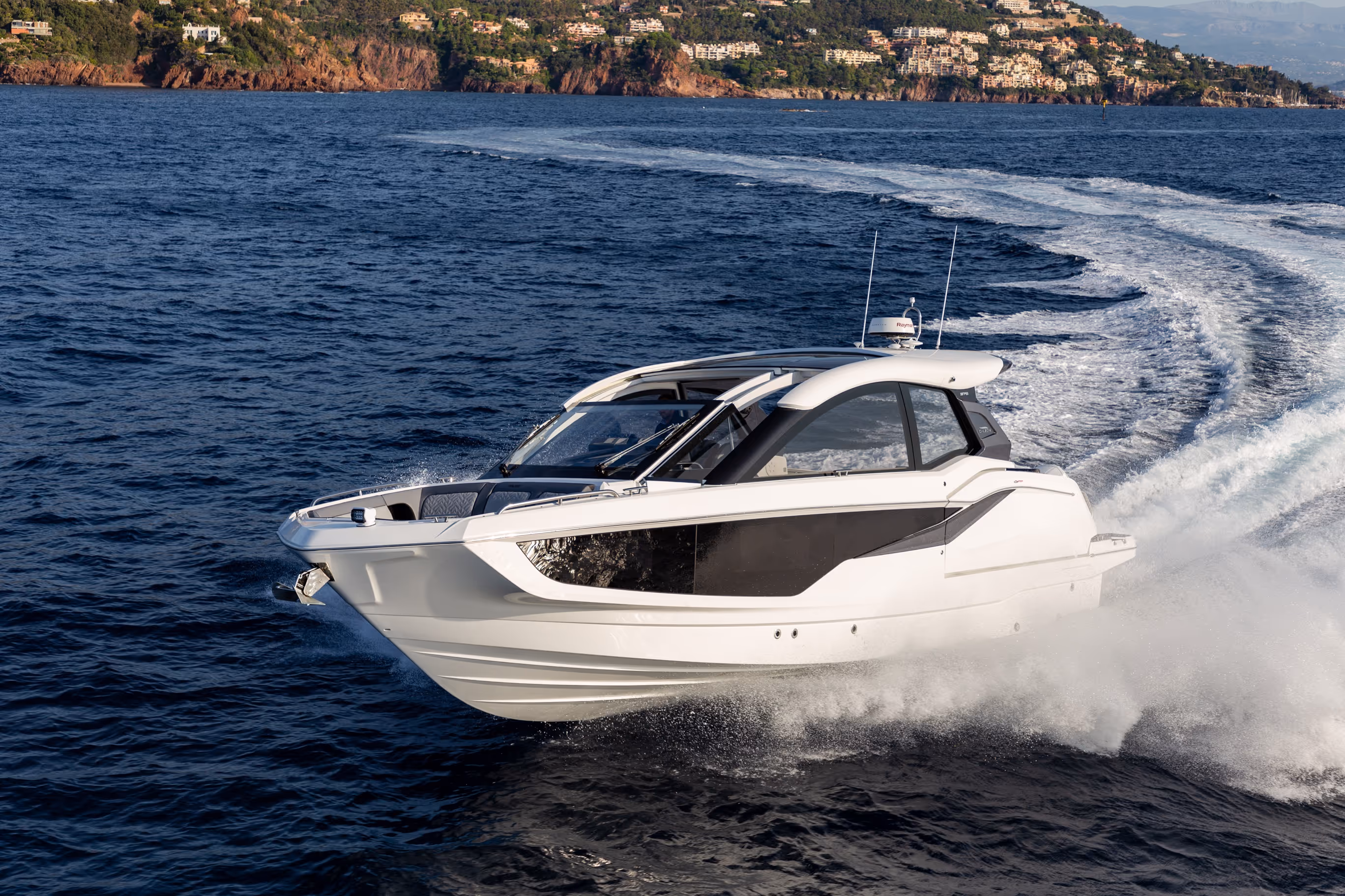Galeon 375 GTO — photo 8