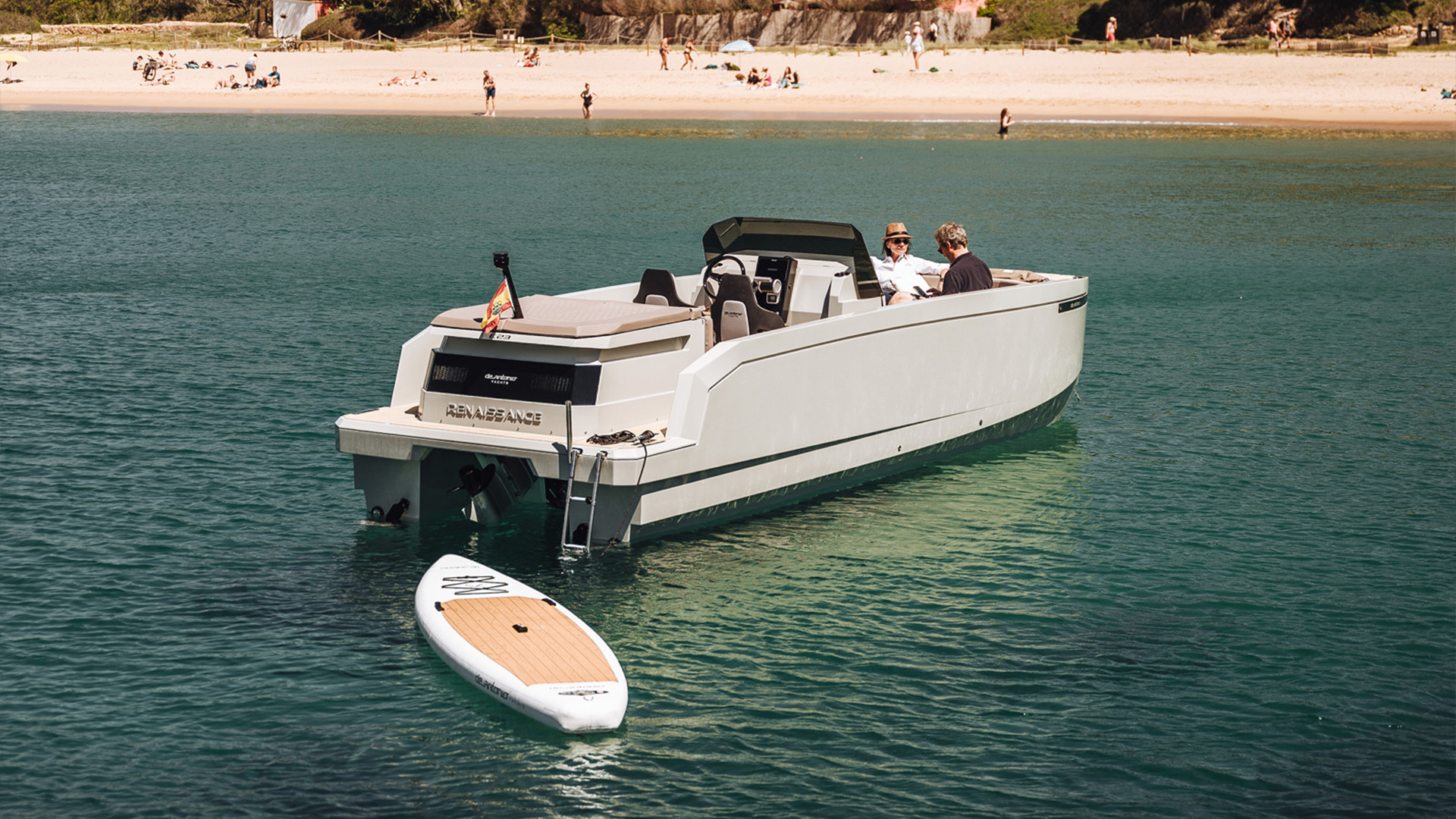 De Antonio Yachts E23 — photo 6