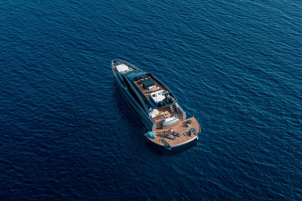 Pershing GTX80 — photo 8