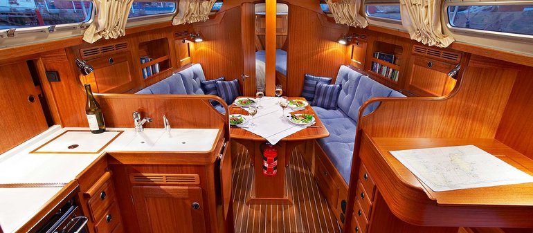 Hallberg-Rassy 31 Mk II — photo 3