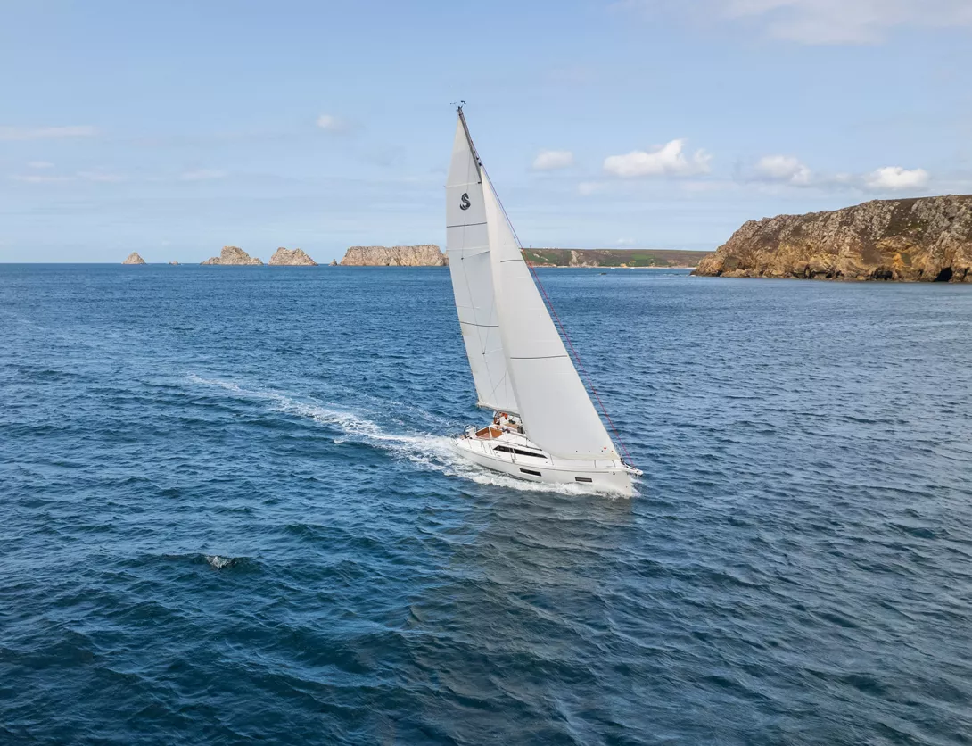 Beneteau Oceanis 37.1