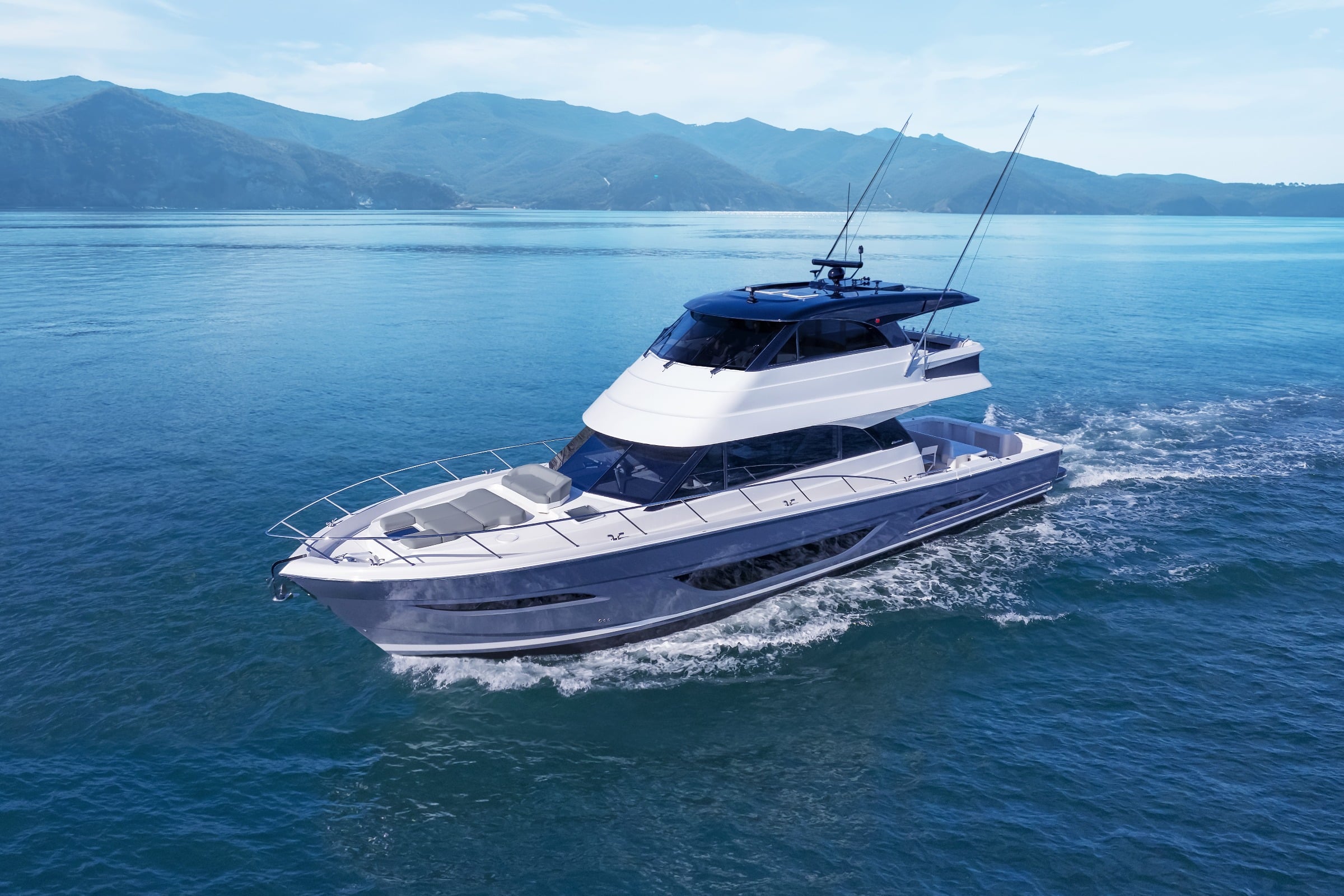 Maritimo M600 Black Edition — photo 7