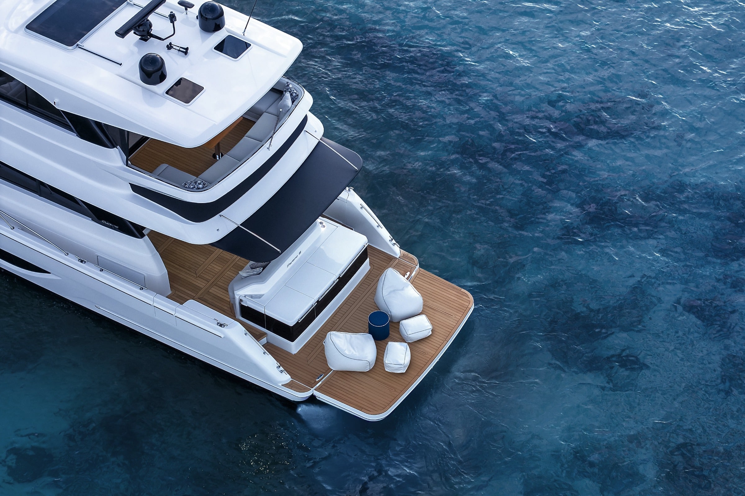 Maritimo M55 Black Edition — photo 6