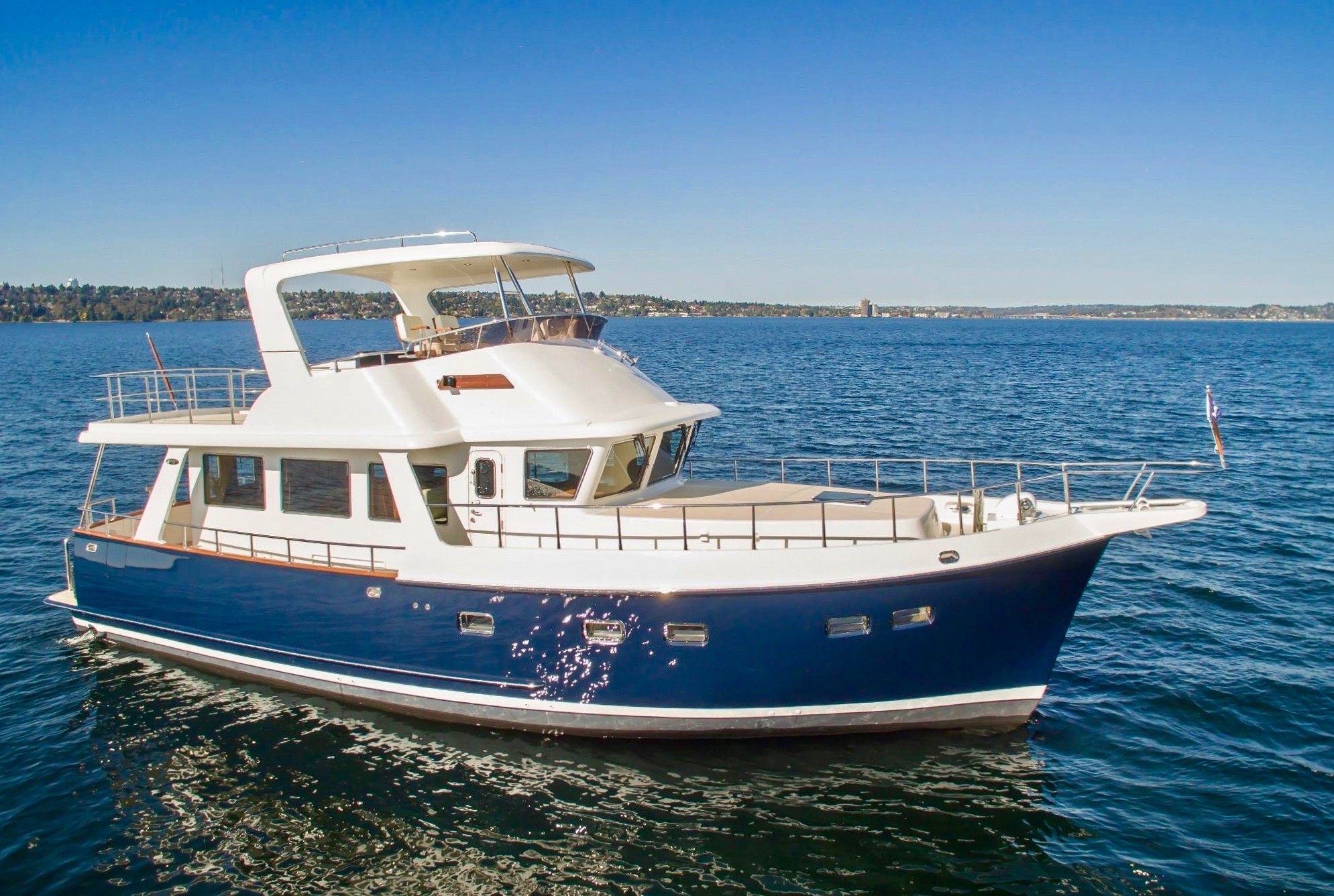 Selene Yachts Selene 50 Voyager Sedan