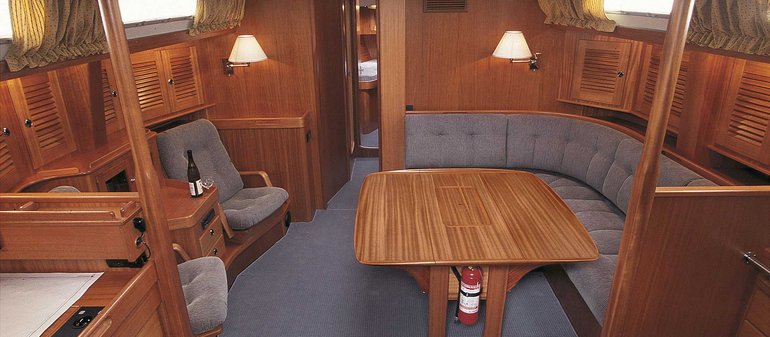 Hallberg-Rassy 53 — photo 2