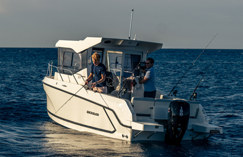 Quicksilver 625 Pilothouse — photo 10