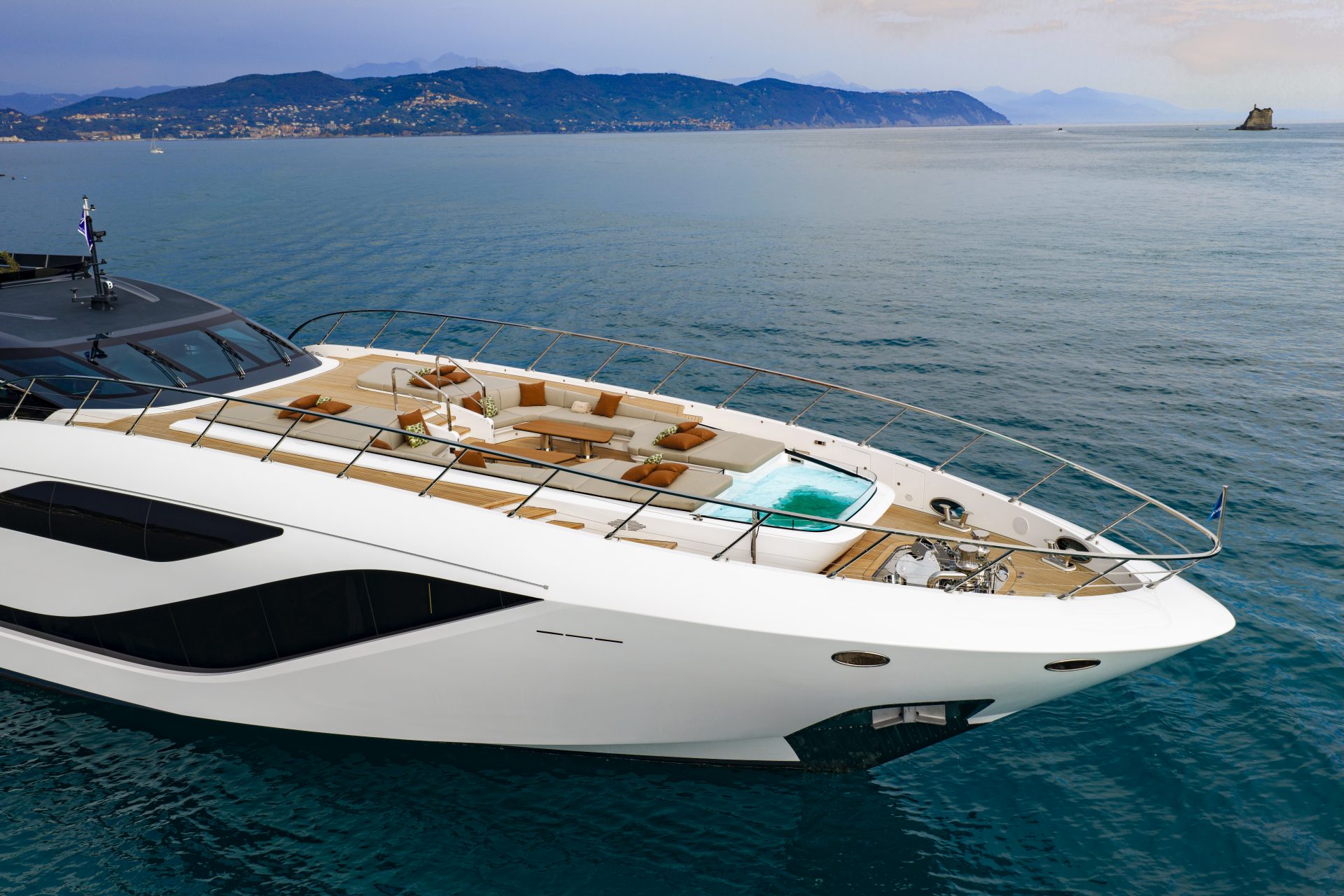 Mangusta 165 REV — photo 8