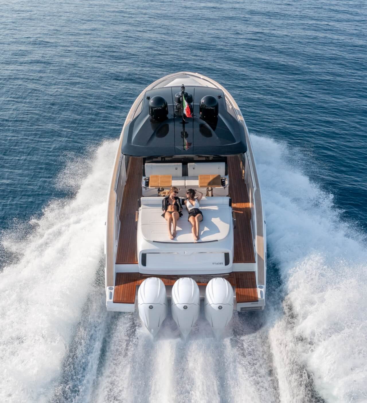 Invictus Yacht TT420S — photo 6