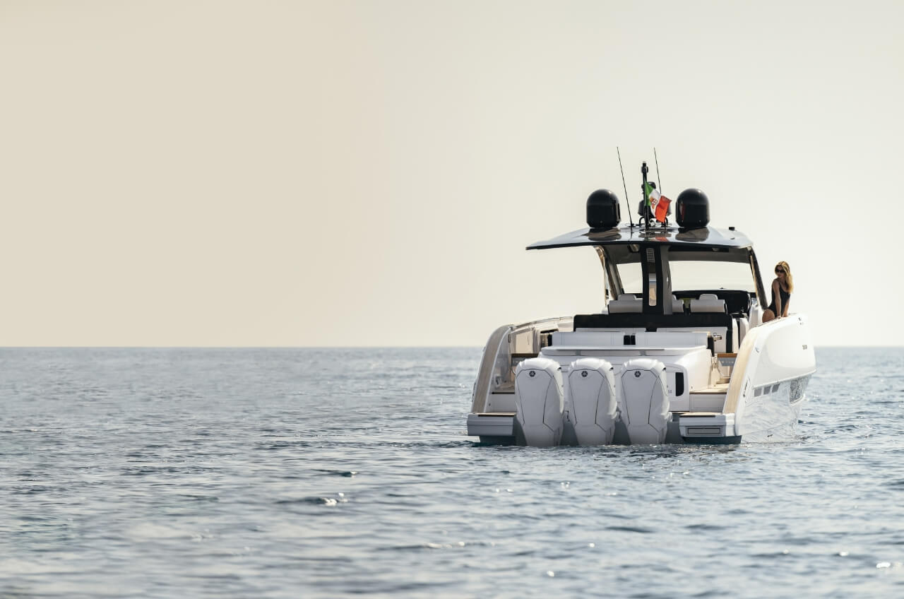 Invictus Yacht TT420S — photo 3
