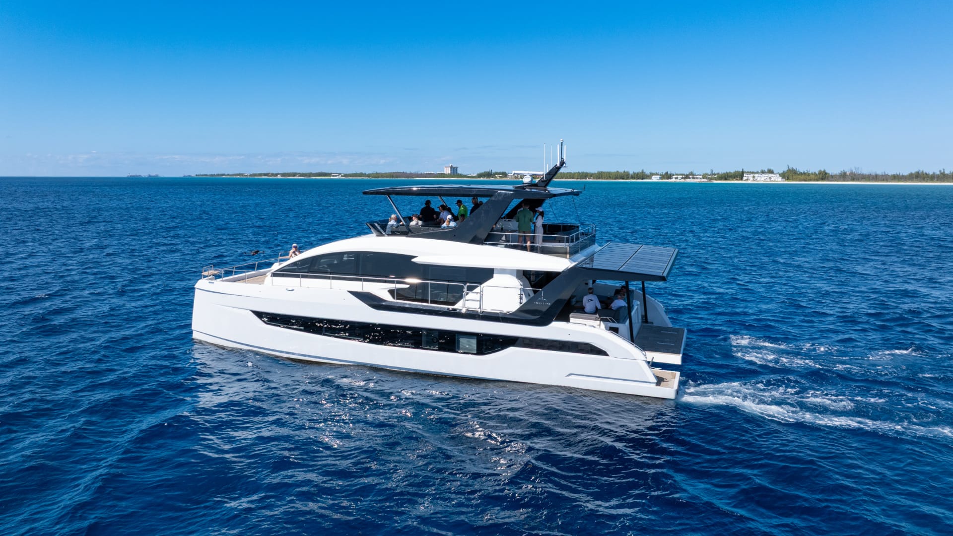 Xquisite Yachts Sixty Solar Power — 照片 3