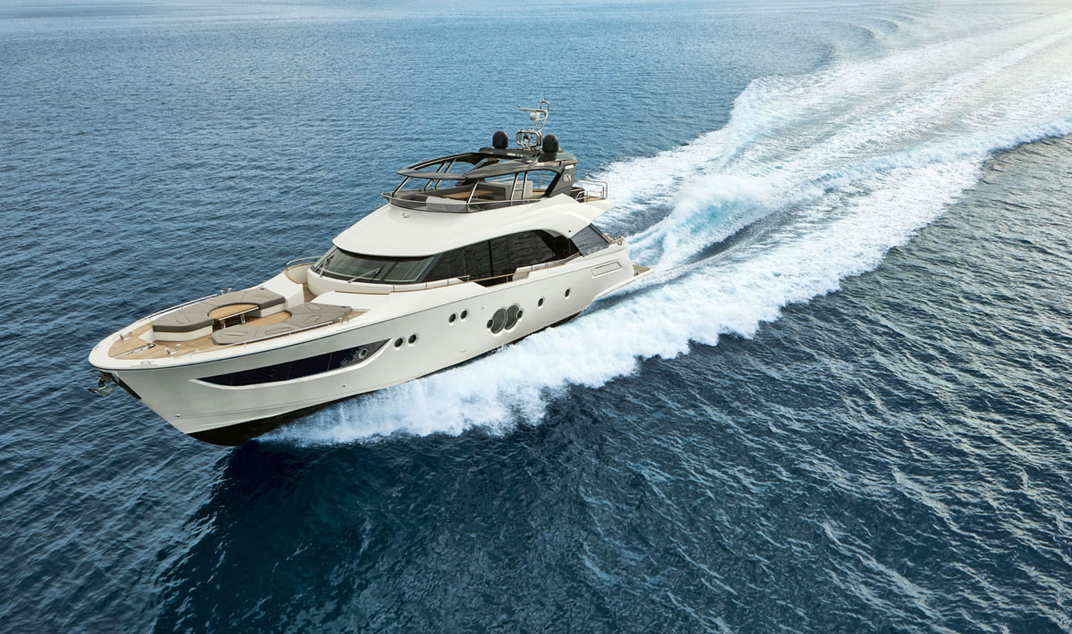 Monte Carlo Yachts MCY 80 — photo 3